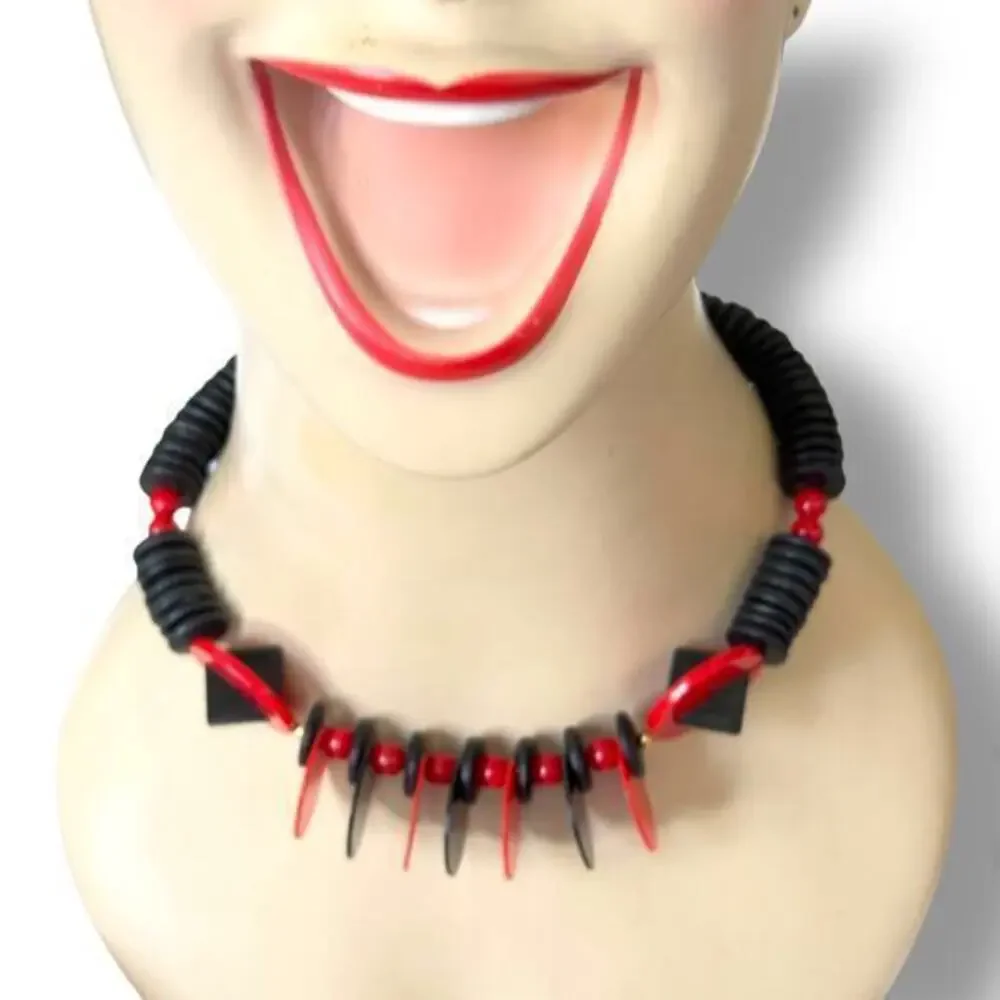 Vintage Geometric 80s Black & Red Acrylic 16” Wooden Disc Bead Choker Necklace